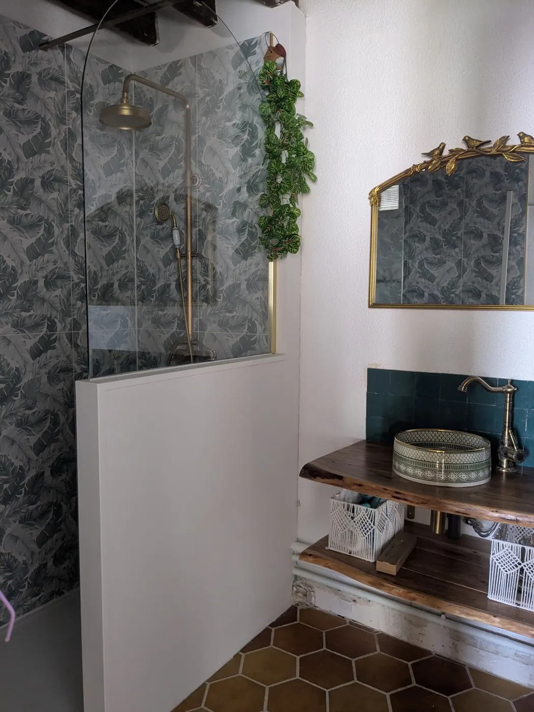 Salle de bains après rénovation par JOFAGIST