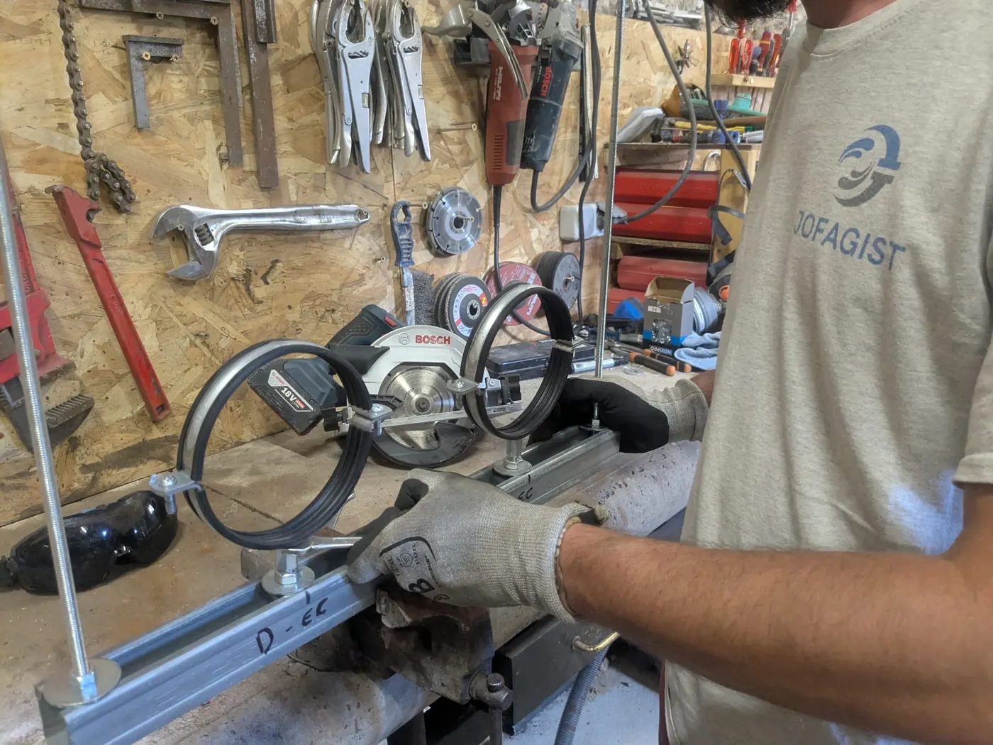Supportage de tuyauterie préfabriqué par JOFAGIST